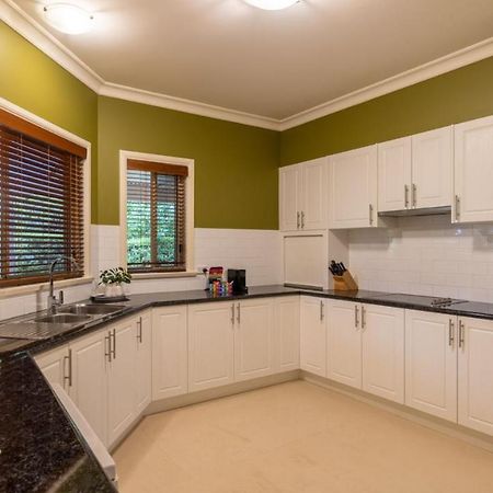 Spacious 3 Bedroom Getaway In Perfect Location Mudgee Exterior foto